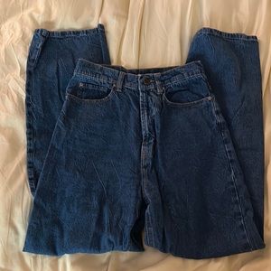 25 Urban Outfitters straight leg jeans